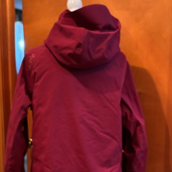 Strafe Water Resistant Hooded Ski Jacket Woman's - Picture 7 of 15